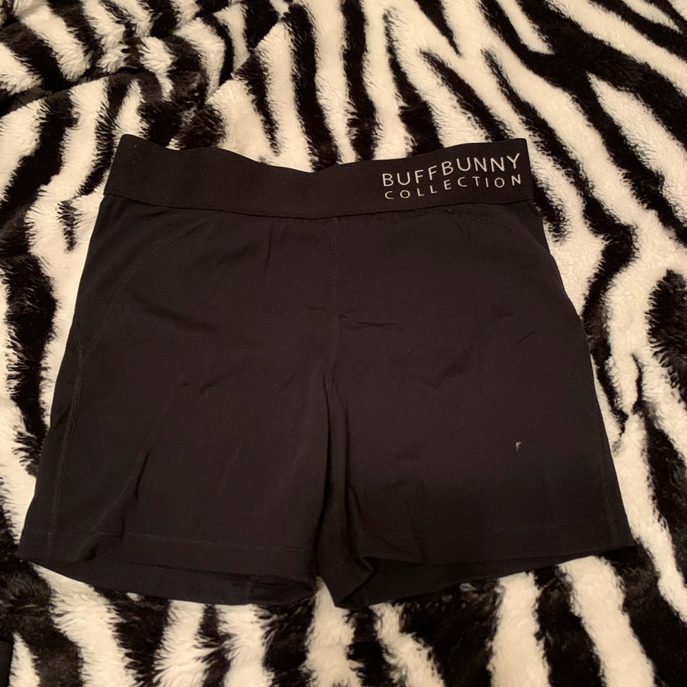 Demi combat short